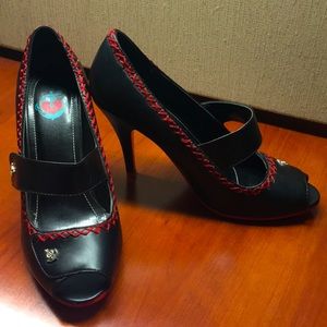 T.U.K. Black Heels 👠 with Red Stitching 🧵